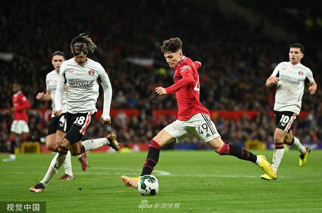 佩佩以自由 佩佩以自由